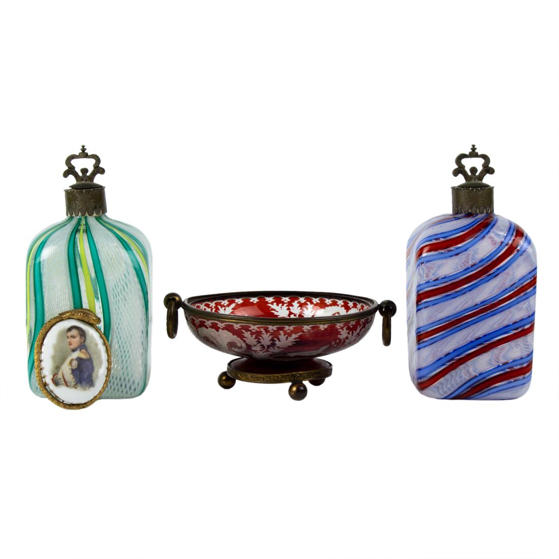 (Lot of 4) Group of Continental table articles, including Murano and Palais Royal (1 of 4)