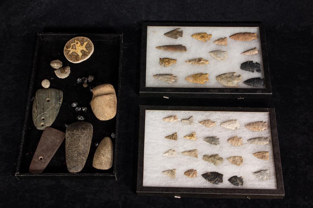 Collection of arrowheads (1 of 1)