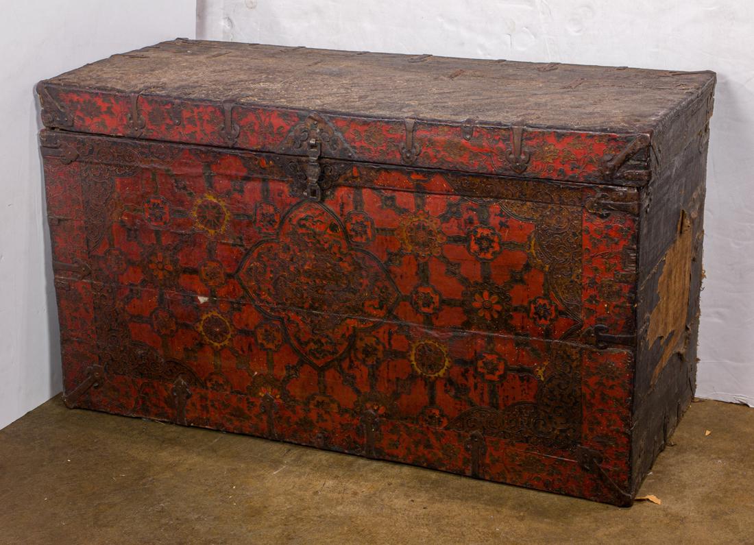Tibetan painted trunk (1 of 1)