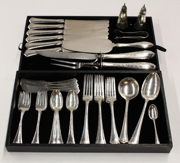 American sterling flatware: American sterling silver flatware service by Wallace Silversmiths, in the ''Carmel'' pattern, designed by Leslie Brown, 1912, consisting of six knives, teaspoons, dessert forks, place forks; five spre