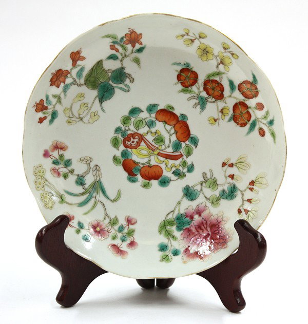 Chinese Enameled Porcelain Floral Dish: Chinese foliate edge porcelain dish with polychrome enameled decoration, the interior enameled with roundel featuring a ruyi scepter surrounded with orange buds and further accompanied with various fl