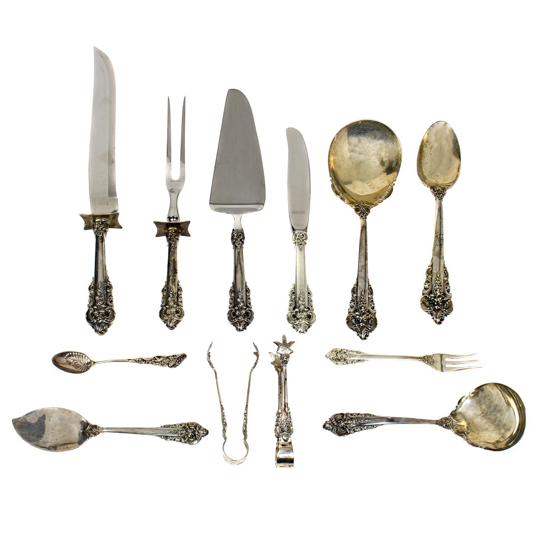 A (196 pc) Wallace Grande Baroque sterling flatware service: A (196 pc) Wallace Grande Baroque sterling flatware service: (22) dinner forks 8"l; (22) dinner knives 9.875"l; (22) salad forks; (18) soup spoons (6 still in retail sleeves); (36) teaspoons; (17) sea
