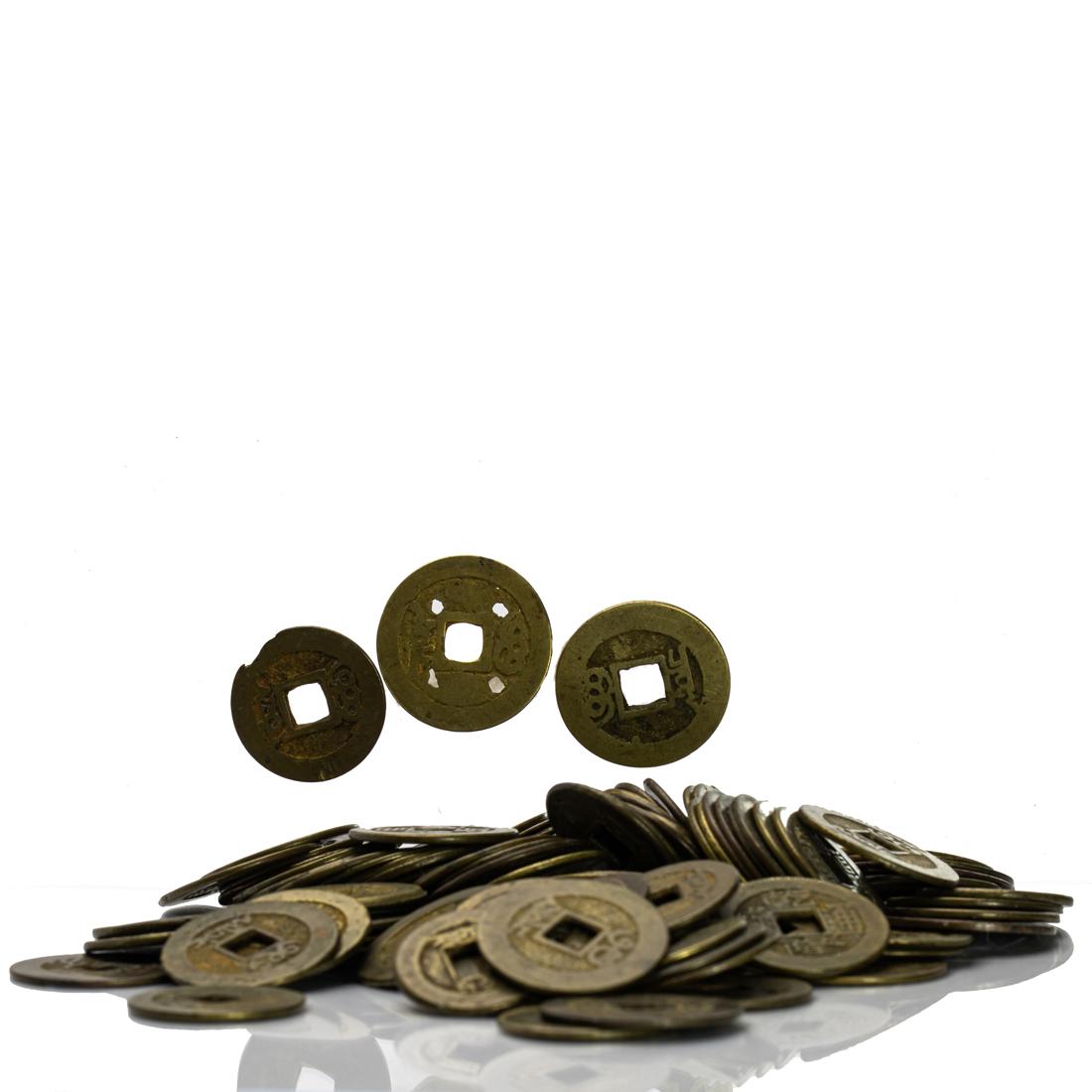 Group of Chinese bronze coins (1 of 1)