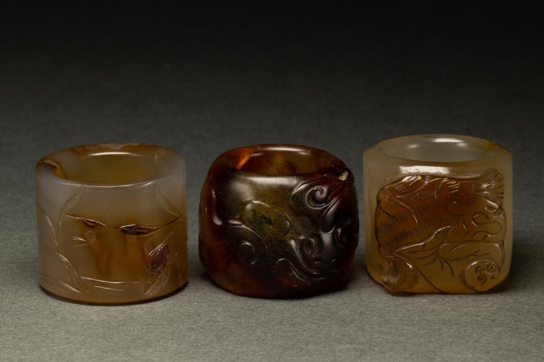 (lot of 3) Chinese agate archer's rings (1 of 2)