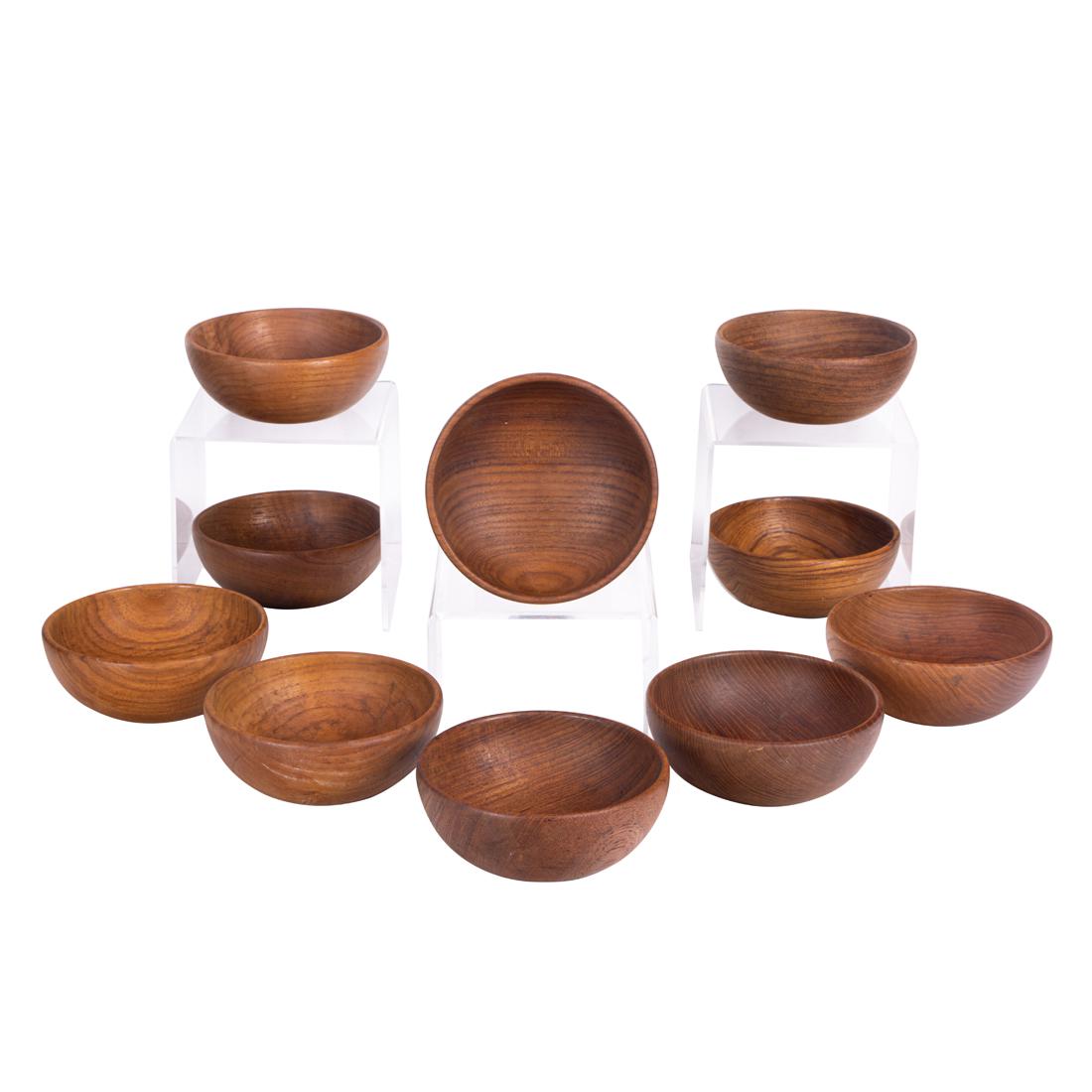 Kay Bojesen, Bowls, set of 10 (1 of 3)