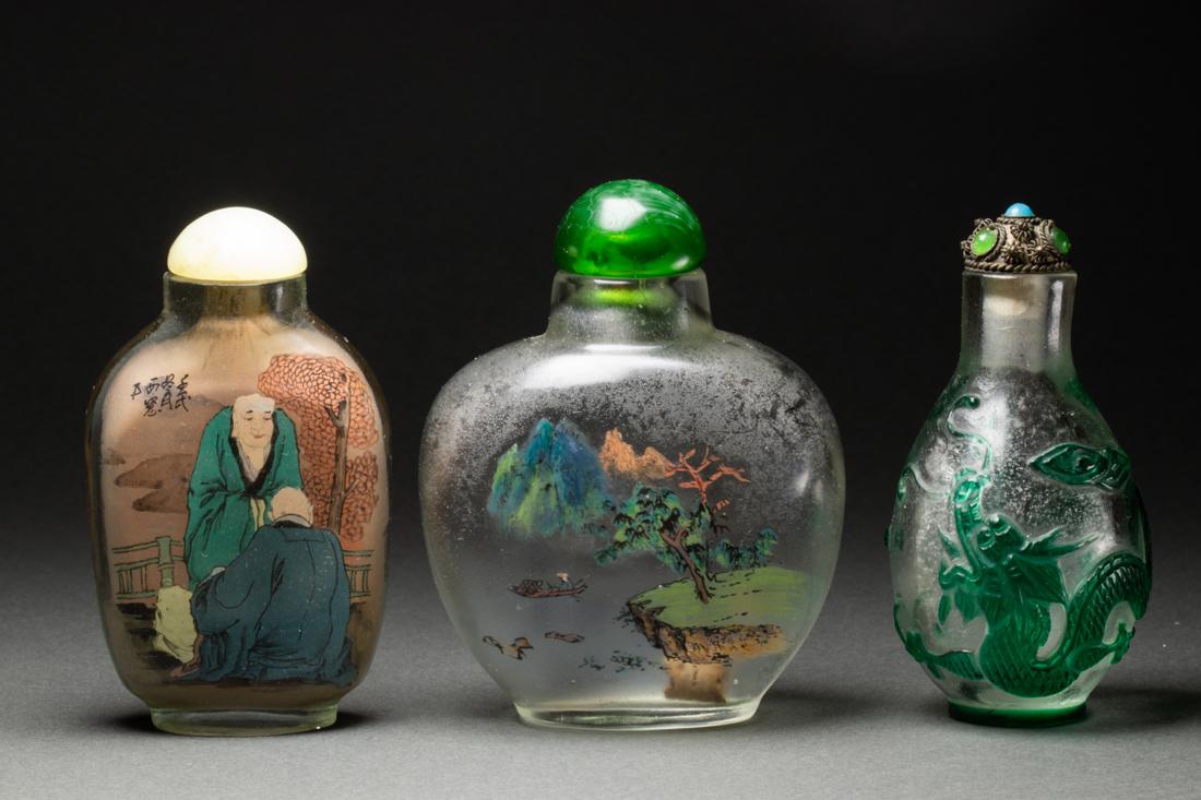 (lot of 3) Chinese glass snuff bottles (1 of 2)