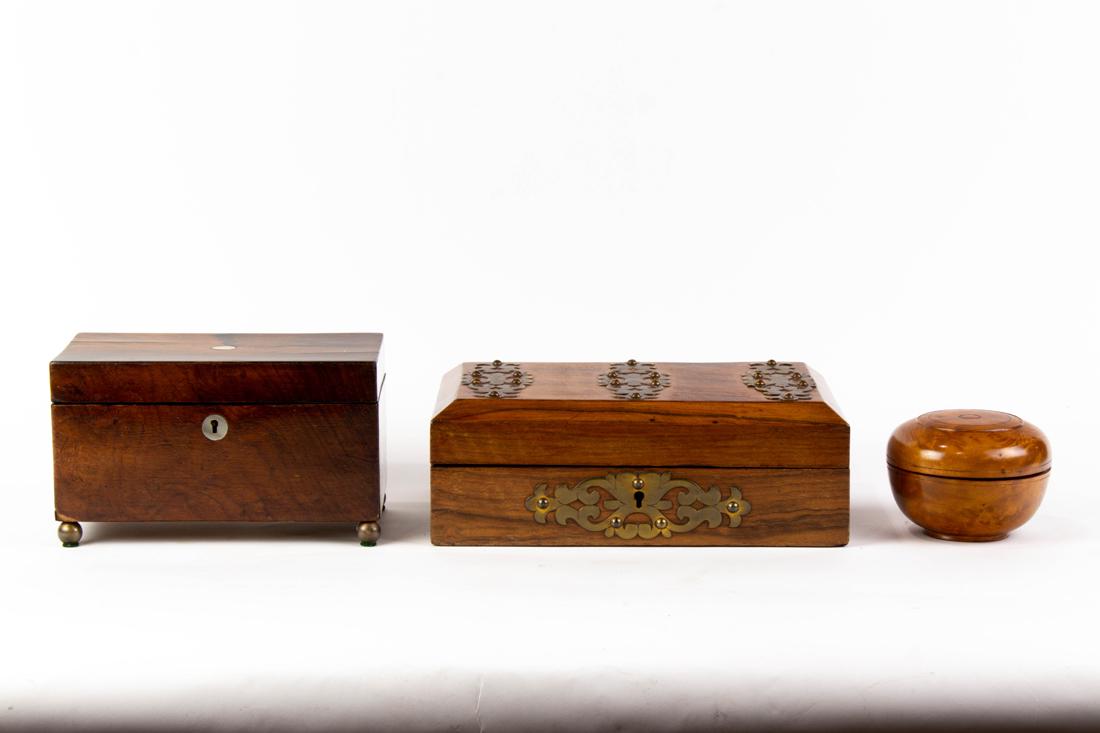 (Lot of 3) Group of wood boxes (1 of 1)