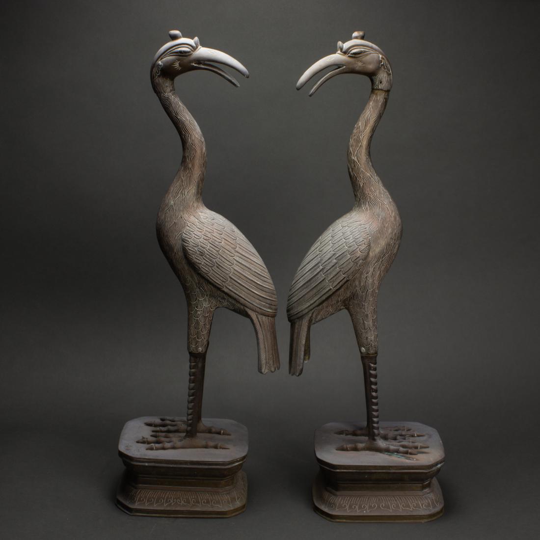 Pair of Japanese bronze cranes (1 of 1)