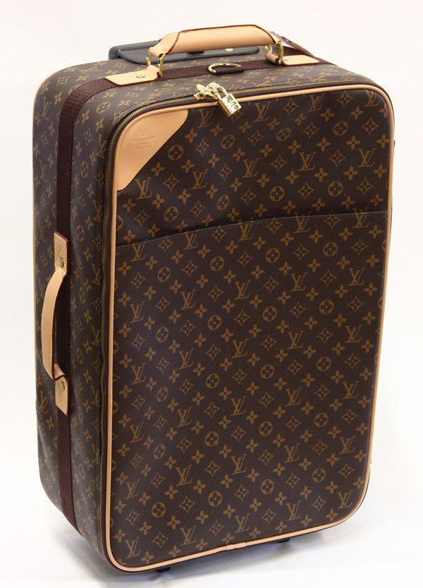 louis vuitton carry on rolling luggage