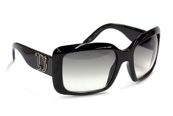 Christian Dior sunglasses: Christian Dior sunglasses, made in Italy, with a Stella McCartney case
