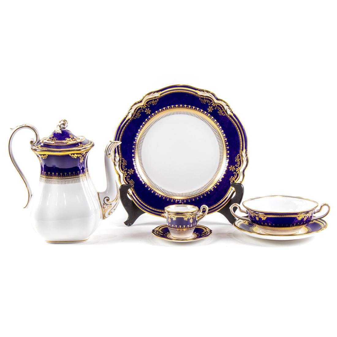 Spode 'lancaster Cobalt' Porcelain Dinner Service Spode 'lancaster Cobalt' Porcelain Dinner Service