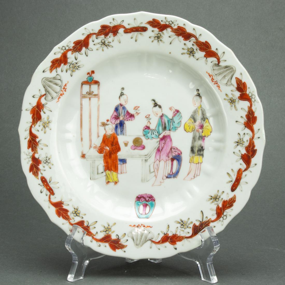 Chinese export famille rose and grisaille painted dish, width 6.25". (1 of 1)