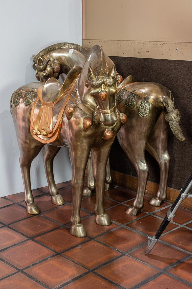 Pair of Chinese bronze horses (1 of 2)