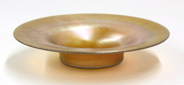 Tiffany Studios gold favrile bowl: Tiffany Studios gold favrile iridescent art glass bowl, marked L.C Tiffany Favrile and serial 5138J, 2.25''h x 10.75''diam