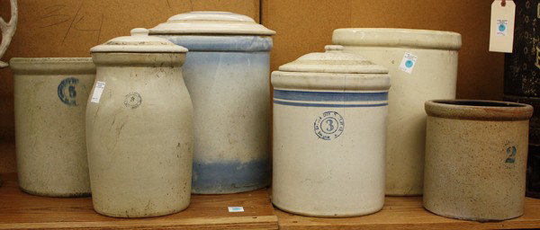 Garden City Clay Co crocks: (lot of 6) associated crocks including Garden City Clay Co., San Jose, largest a 6 gallon