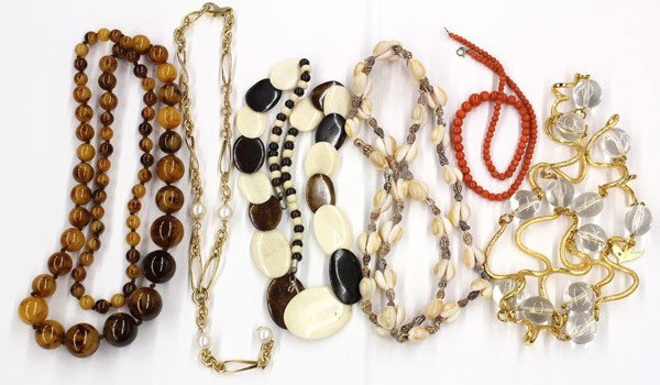 Collection of miscellaneous fashion jewelry: Collection of miscellaneous fashion jewelry items, including; C'ecile Jeanne Paris necklace; Judith Leiber small purse pendant necklace and scarab necklace; Boucher rhinestone earrings; card case; she