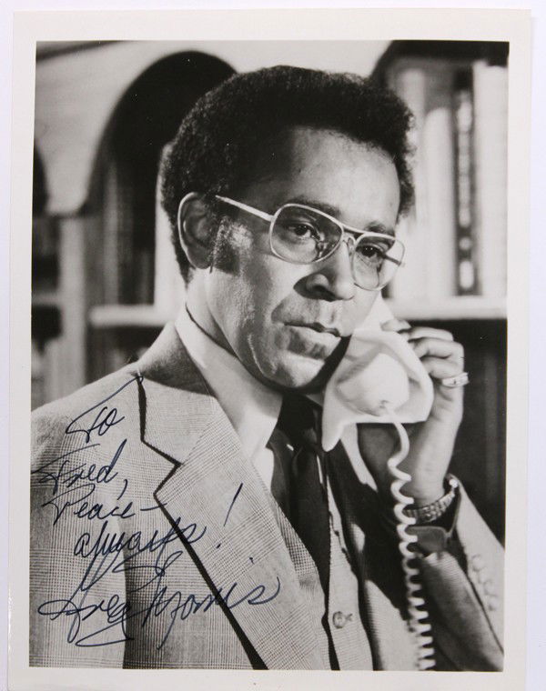 Autographed movie star photographs: (lot of 20) Associated autographed movie star photographs, including Mary Martin, Karen Morley, Stephanie March, Andrea Marcovicci, Burgess Meredith, etc., Each photograph measures 10'' x 8''