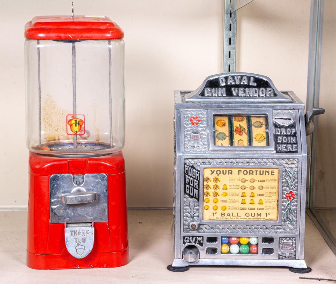 (Lot of 2) Daval Gum Vendor Trade Simulator with jackpot front and another (1 of 1)