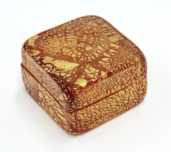 Gold-leaf Molded Glass Box, Kyohei Fujita: Molded glass box with gold leaf accents, Kyohei Fujita (1921-2004), of translucent glass mottled with red inclusions and with scattered flakes of gold foil to the exterior of the lid and lower body, u