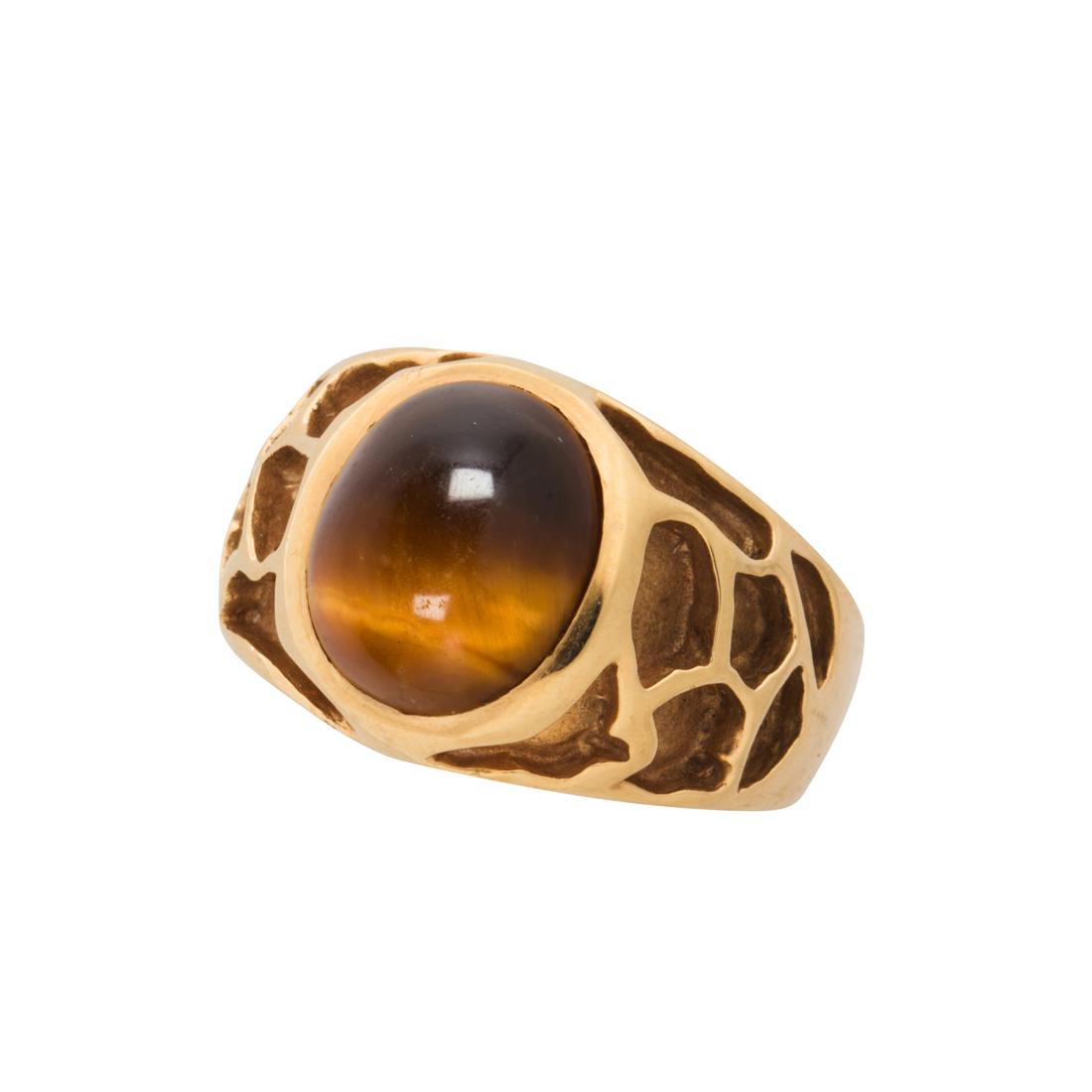 A group of gemstone and gold rings (1 of 6)