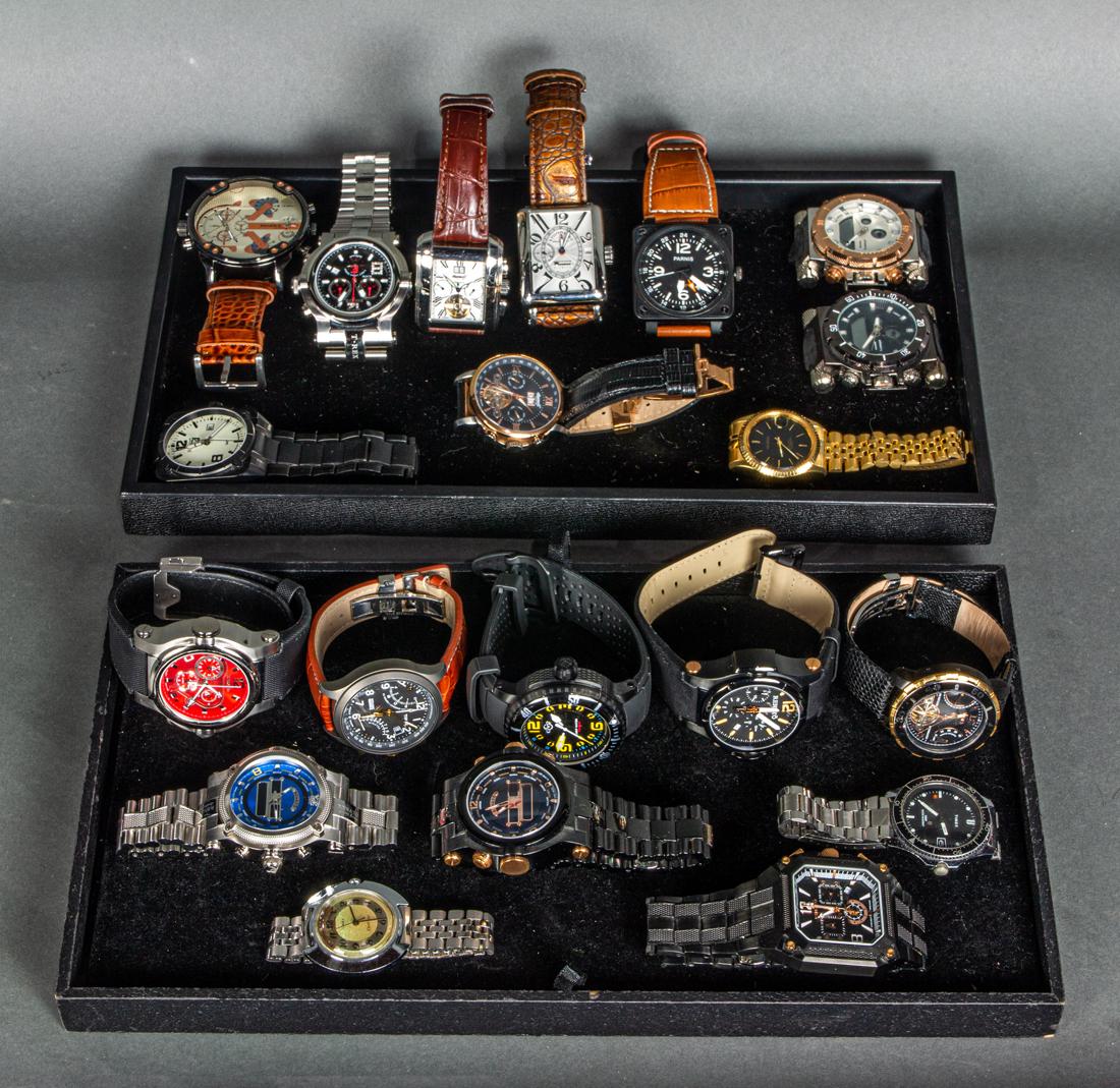 (lot of 20) Contemporary watch group (1 of 1)