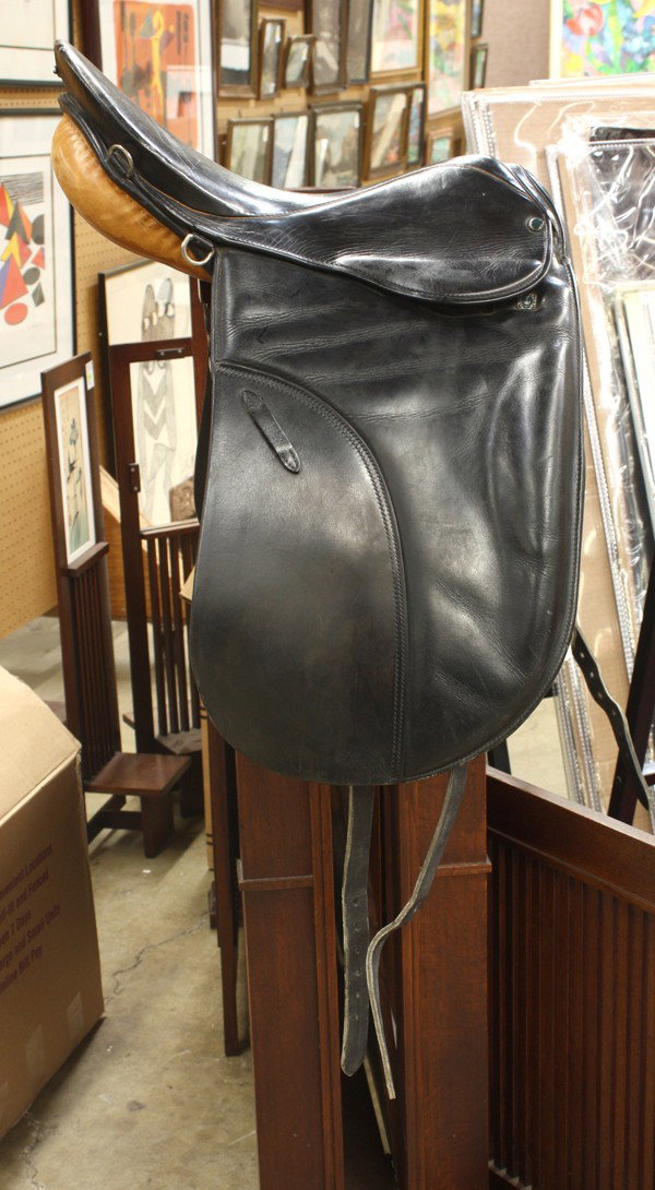Stubben Romanus dressage saddle: Stubben Romanus dressage saddle, made in Switzerland, cowhide leather with a deep seat tree, pencil knee rolls and rear calf rolls, 981927