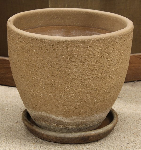 Stan Bitters scraped sided stoneware planter: Stan Bitters, scraped sided stoneware planter with saucer, interior of planter incised with HSC (Hans Sumpf Co.), saucer with incised #18, 15''h x 17.5''w