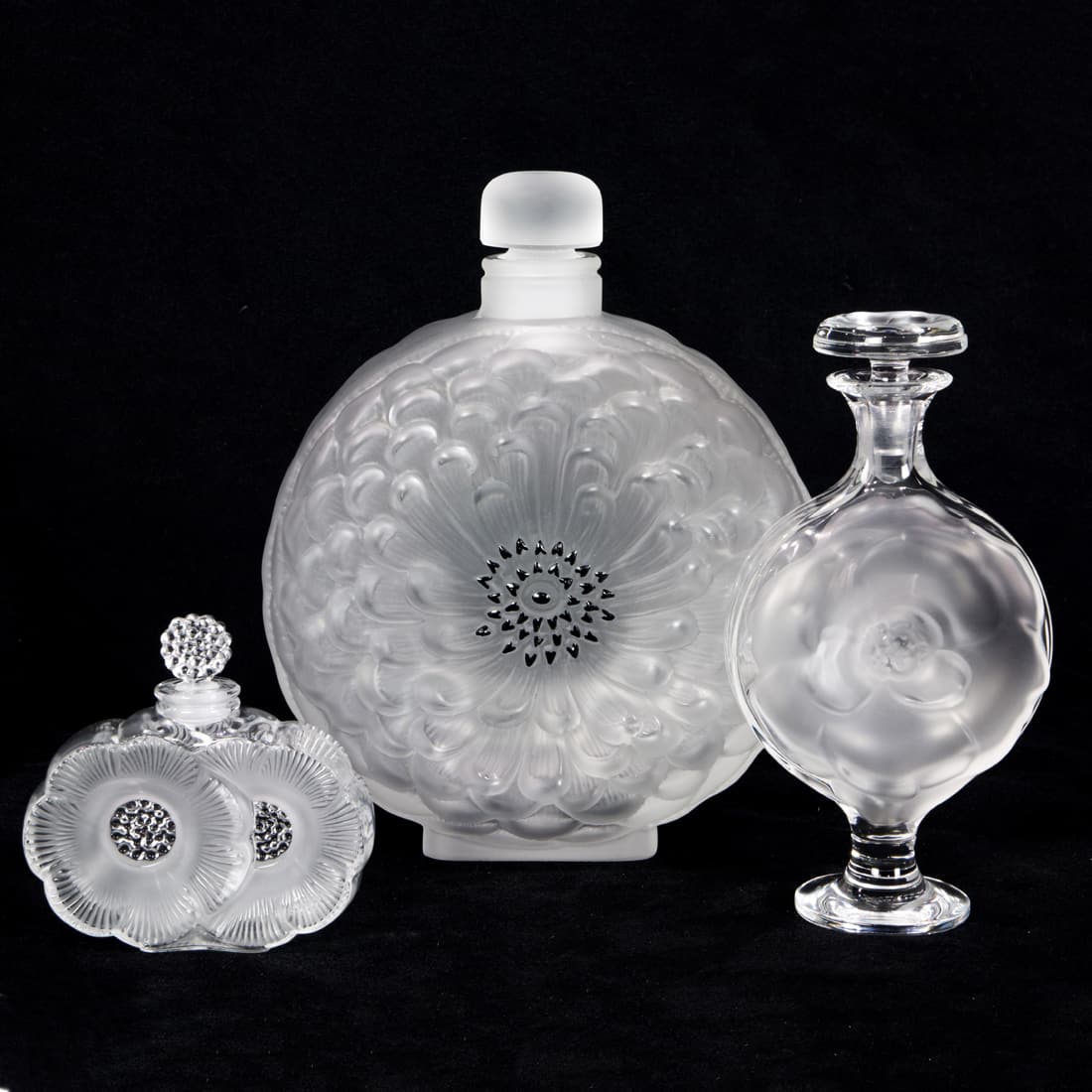 Three Lalique frosted and clear glass perfume bottles (1 of 4)