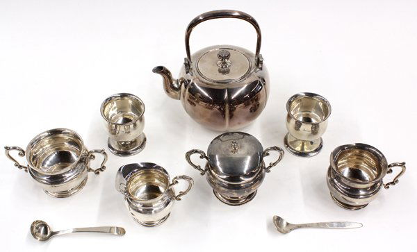 Japanese .950 silver tea service: Japanese .950 silver associated tea service consisting of a melon form teapot with a swing bail handle, marked Jungin on base, two cased sets of creamers and sugars, pair of pedestal condiment bowls,