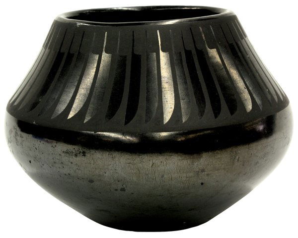 Marie and Santana Blackware vase: Marie and Santana San Ildefonso blackware vase, the bulbous form having a feather border continuing to the shoulder rising on a circular base marked Marie and Santana, 4.5''h x 6''w