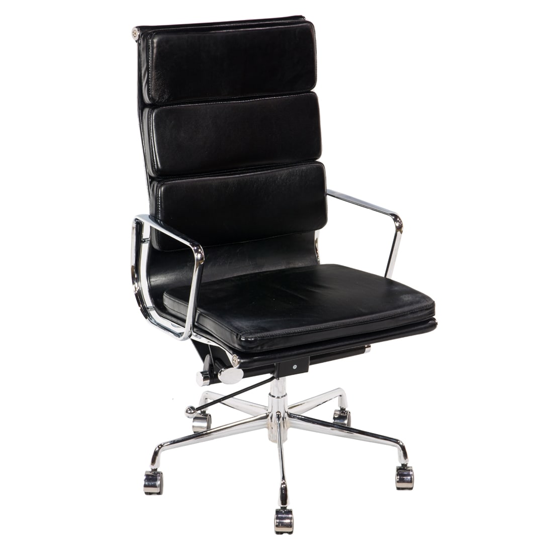Eames style, Soft Pad office chair (1 of 3)