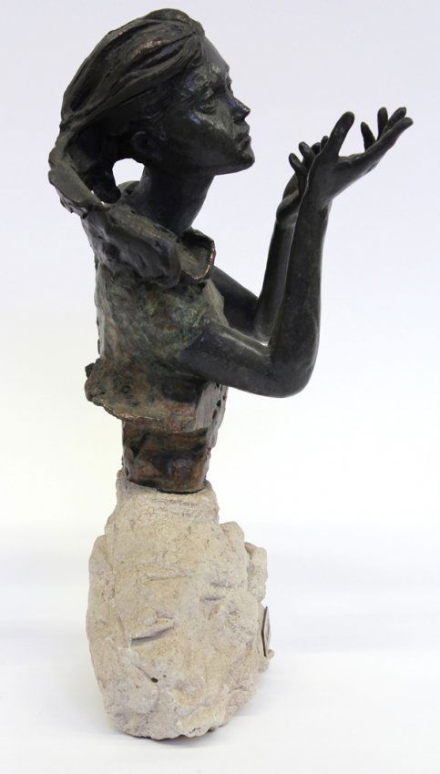 376 Bronze, L.M. Lafuente, The Kiss Lot 376