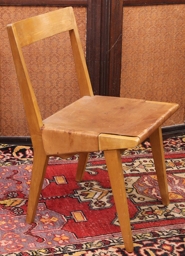 Jens Risom for Knoll chair: Jens Risom for Knoll side chair, having a later leather seat and rising on tapered legs, 30.5''h