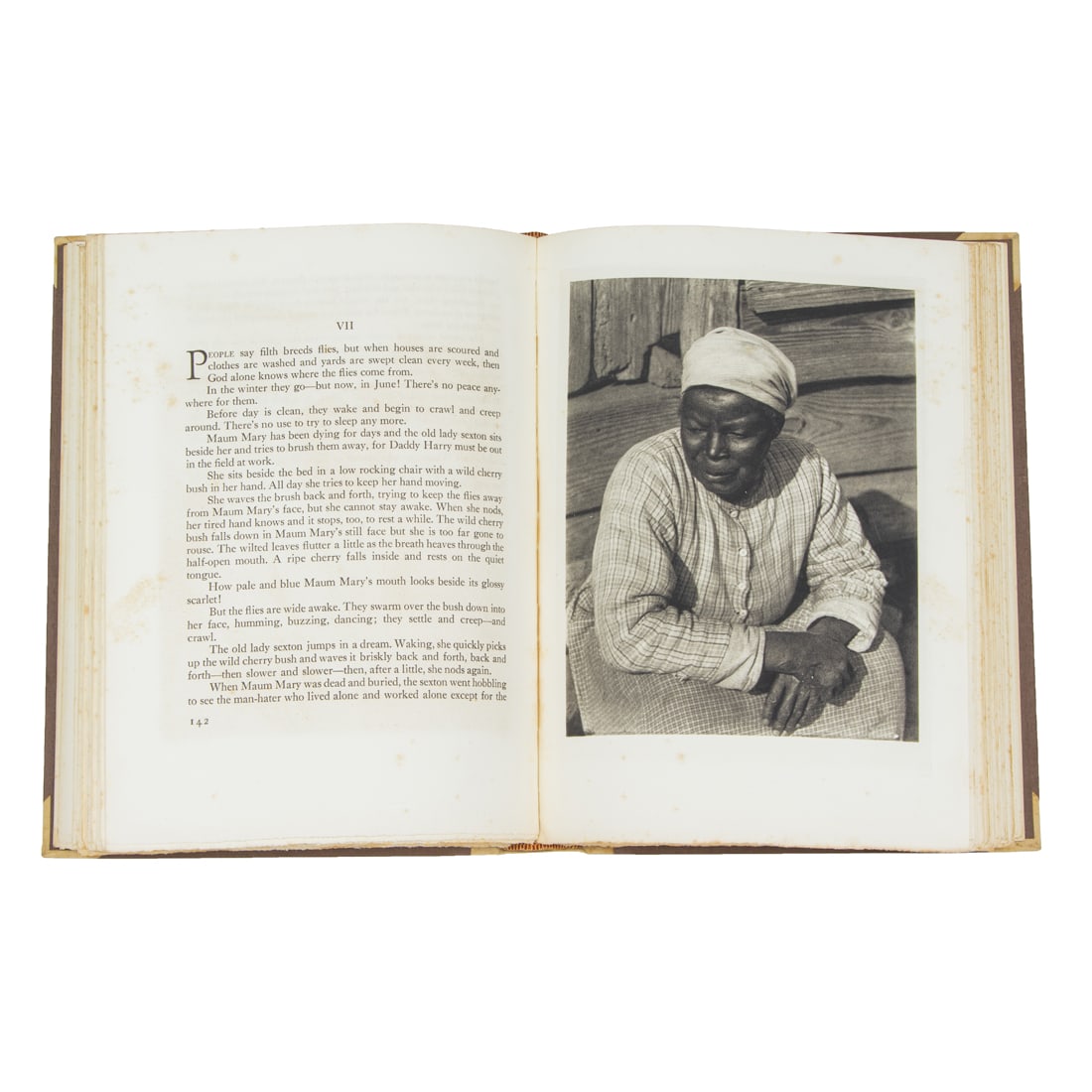 Doris Ulmann & Julia Peterken, Roll Jordan Roll, text by Julia Peterkin, a lavish title illustrated (1 of 10)