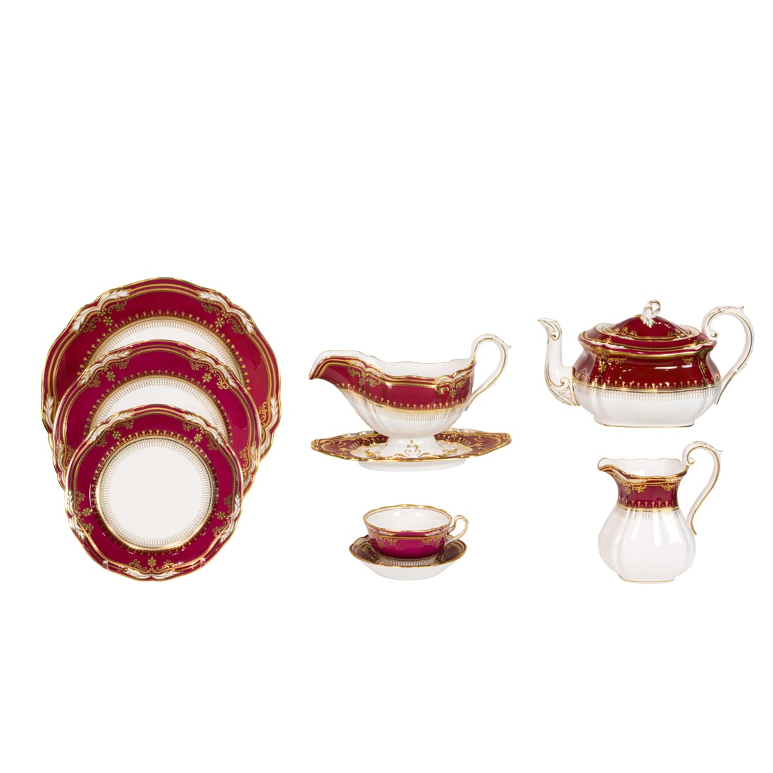 An extensive Spode porcelain dinner service in the Lancaster Crimson Gold pattern (1 of 6)