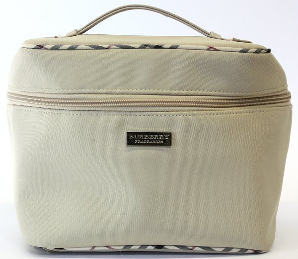 Burberry cosemtic bag: Burberry travel cosmetic bag, 7''h x 8''w x 6''