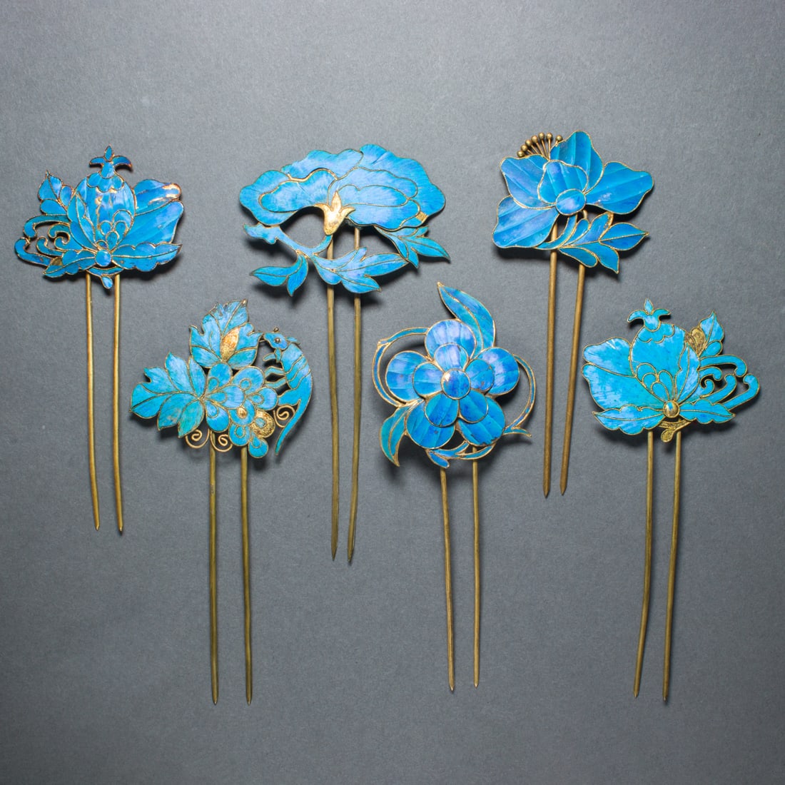 (lot of 6) Chinese kingfisher feather and gilt silver hairpins (1 of 1)