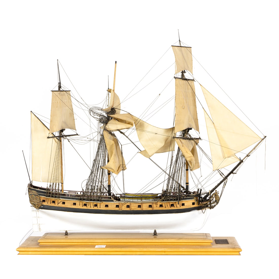 A frigate ship model of the La Flore (1 of 7)