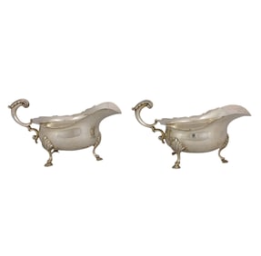 A Pair of Edwardian sterling sauce boats, London, circa 1904