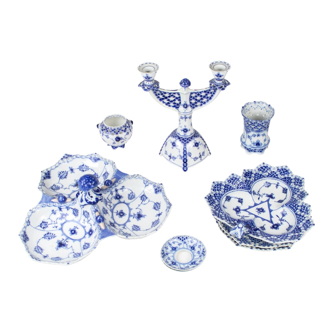 A group of Royal Copenhagen porcelain in the Blue Fluted Full Lace pattern (1 of 4)