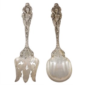 A pair Reed & Barton Love Disarmed sterling salad servers