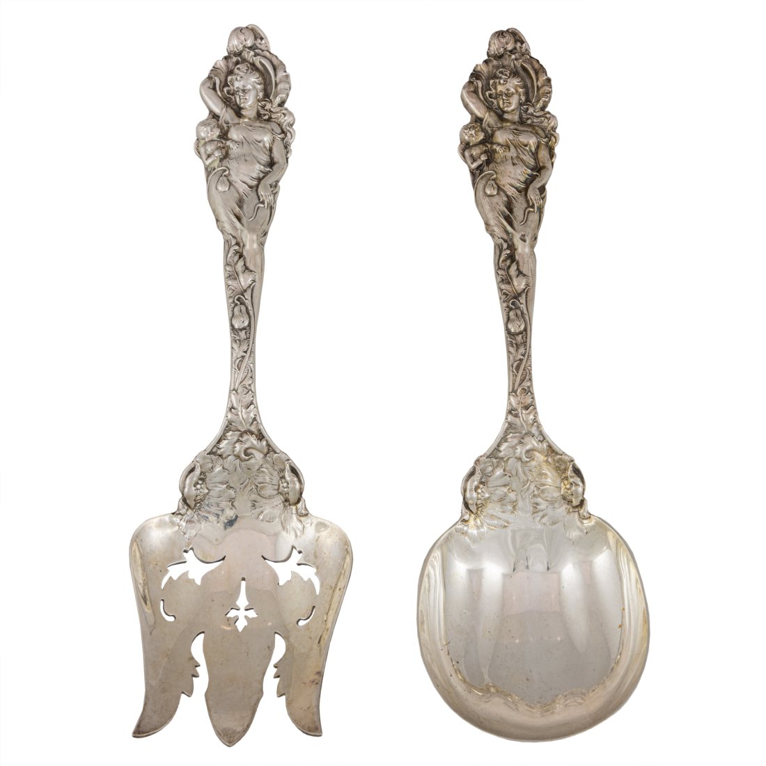 A pair Reed & Barton Love Disarmed sterling salad servers (1 of 2)