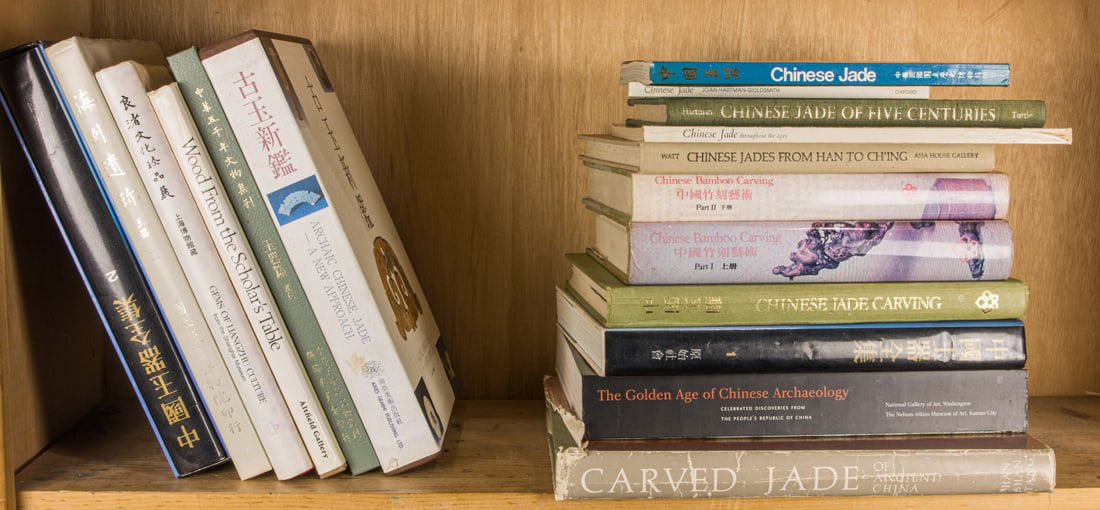 Shelf of Chinese art books (1 of 1)