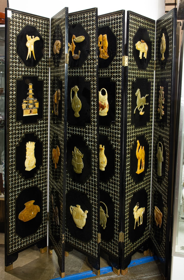 Chinese six-panel folding screen with soapstone and mother-of-pearl inlay (1 of 1)