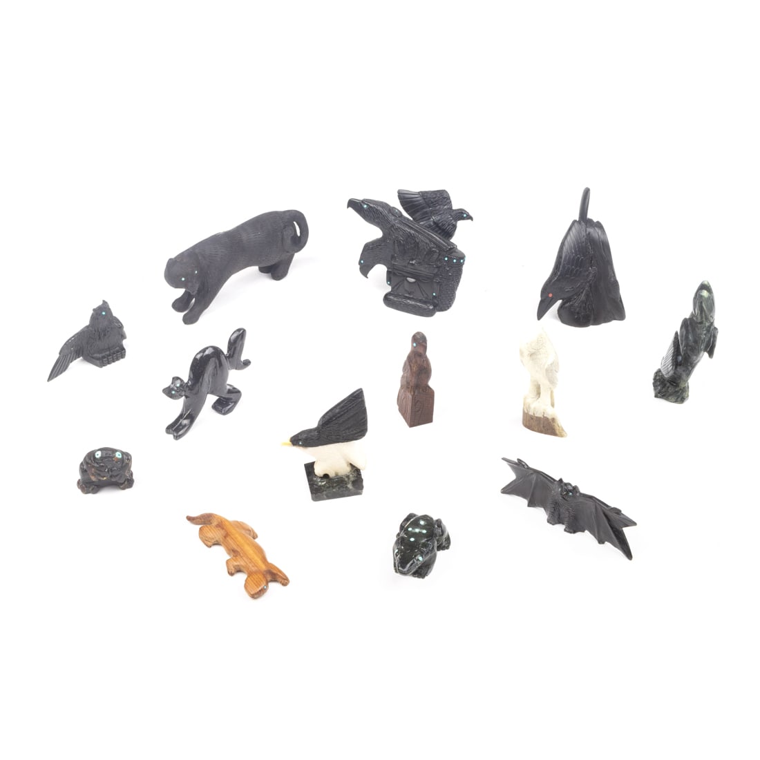 A lot of thirteen Zuni fetishes of various animals: A lot of thirteen Zuni fetishes of various animals, including birds and fish, the largest 5"l