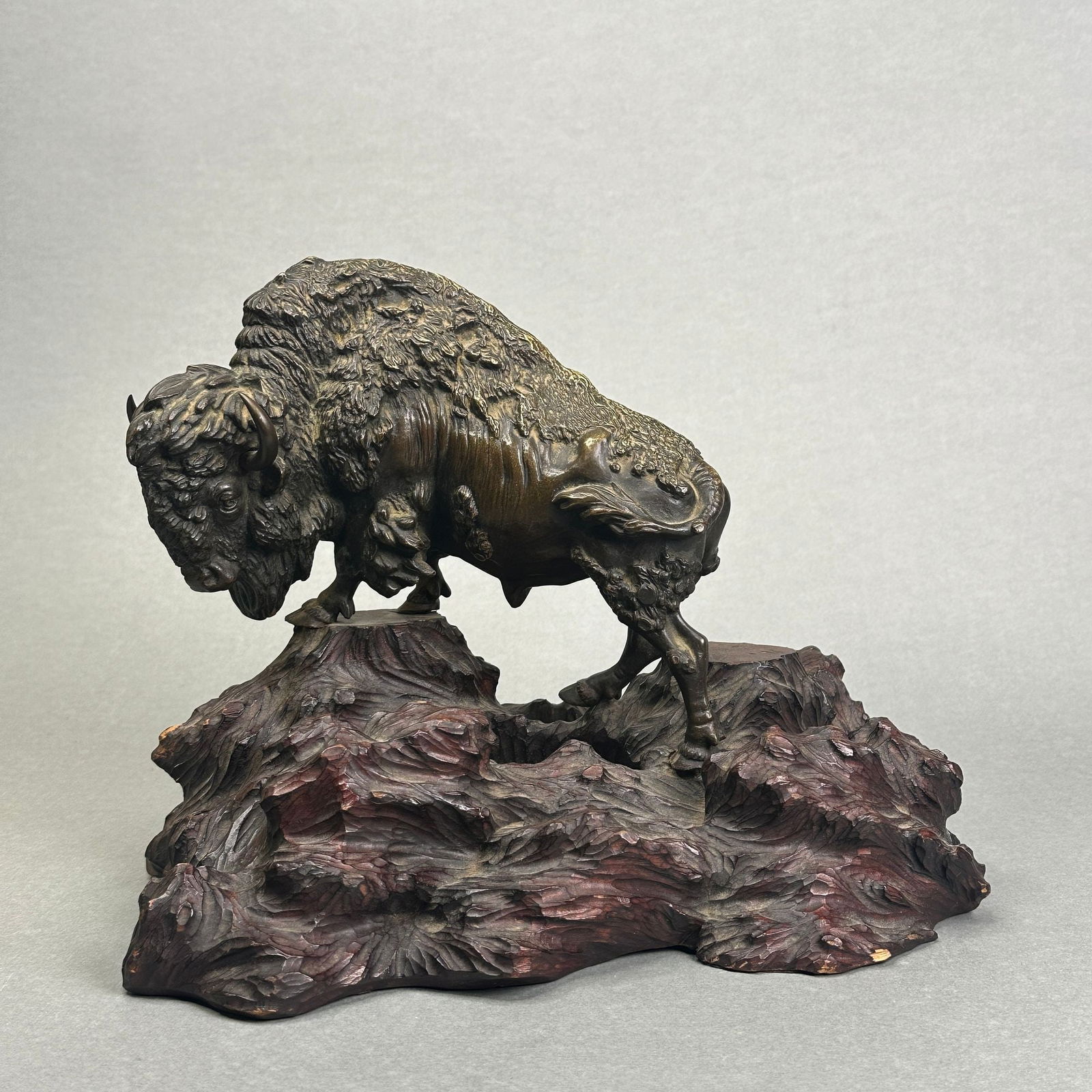 A Japanese Bronze Sculpture of a Bison, Meiji Period (1 of 8)