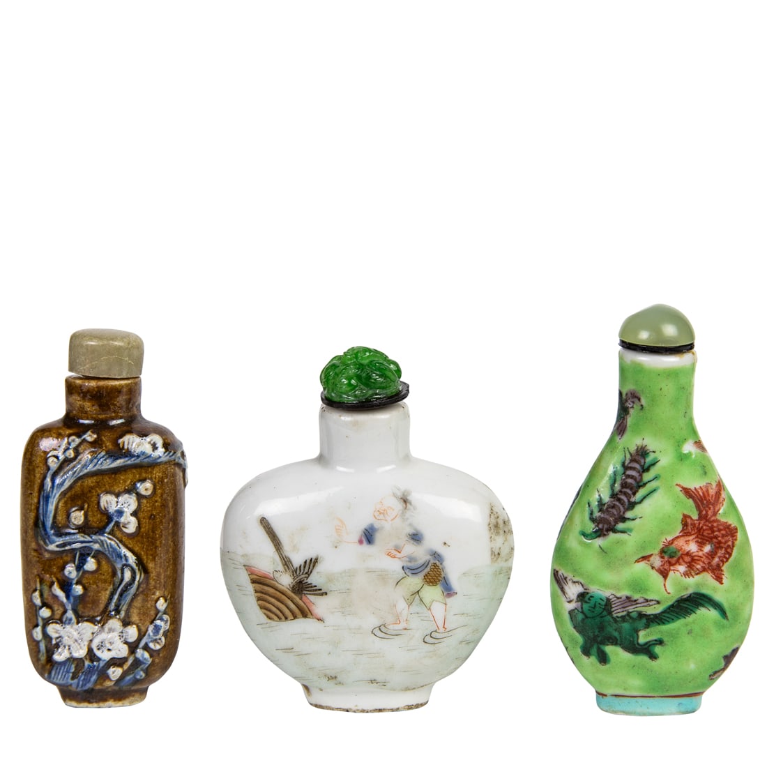 (lot of 3) Chinese porcelain snuff bottles: (lot of 3) Chinese porcelain snuff bottles. Late Qing dynasty, from 2.75" to 3.125" high.
