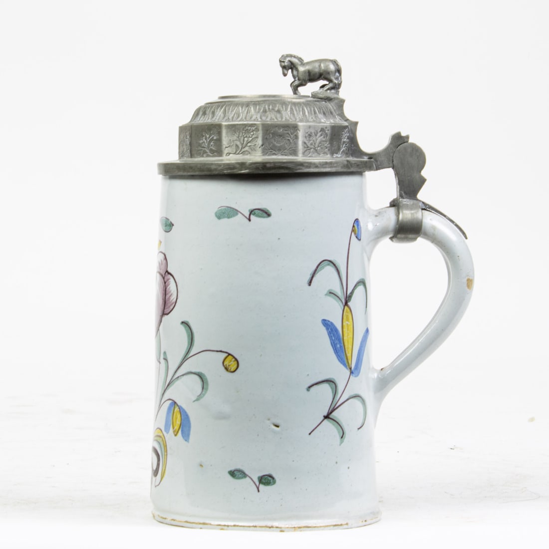 A Delftware tankard mounted with a pewter lid (1 of 1)