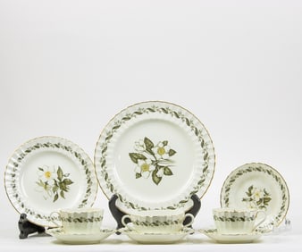 A Royal Worcester porcelain dinner service in the Engadine pattern