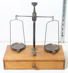 A French jeweler's balance scale by Testut, Paris